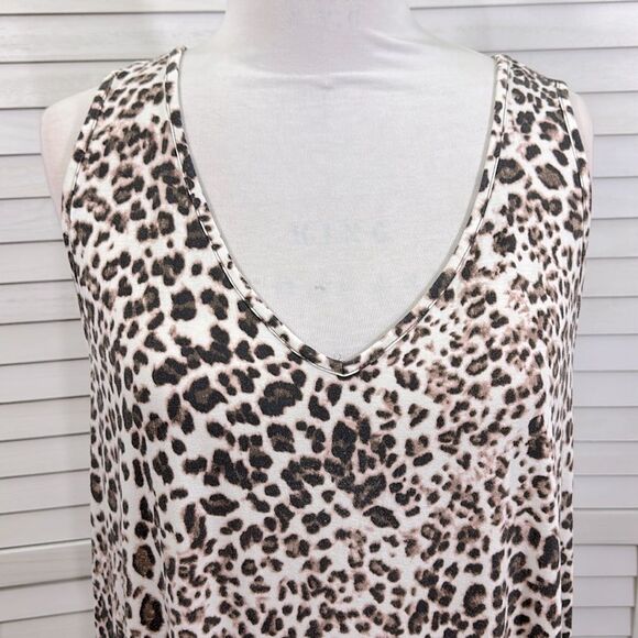 Torrid Soft Knits Tank Size 3 3X Leopard Print Light Flowy - Picture 4 of 14